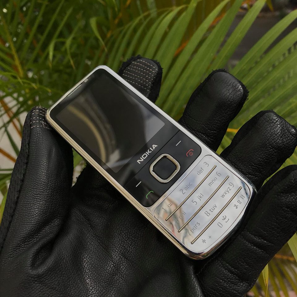Nokia 6700 Classic White Chính Hãng Nguyên Zin - Di Động Chính Hãng