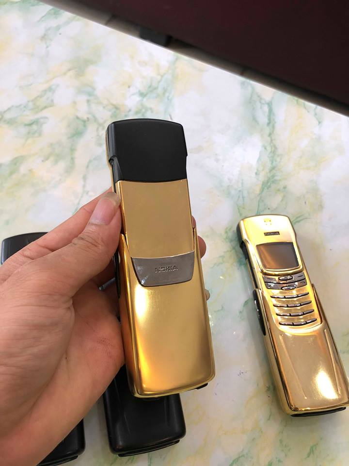 Điện thoại Nokia 8910 (Màn hình đen trắng ) mạ vàng 24k Sang Trọng - Di ...