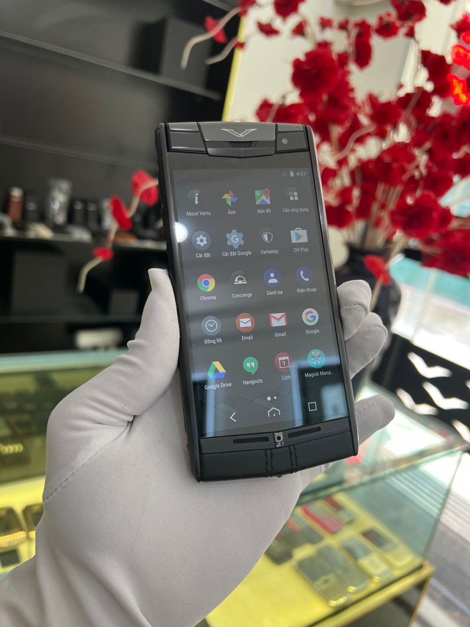 New Vertu Signature Touch Puts Specs On Par With Luxury